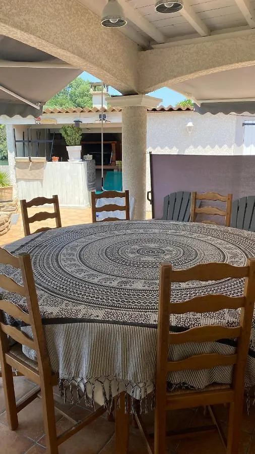 Homestay Maison Quietude Chavanoz France